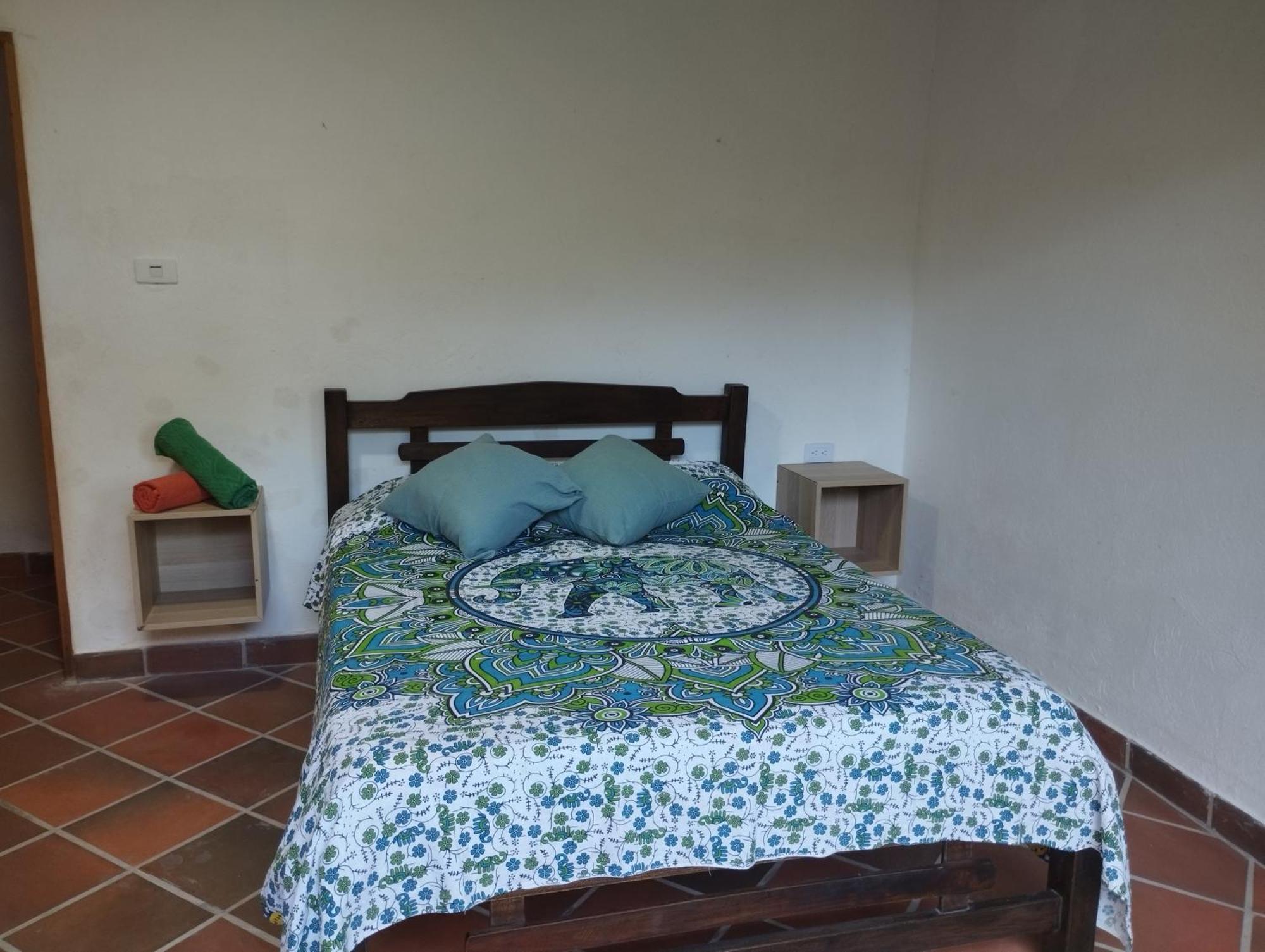 Sistarasta Hotel Palomino Kültér fotó
