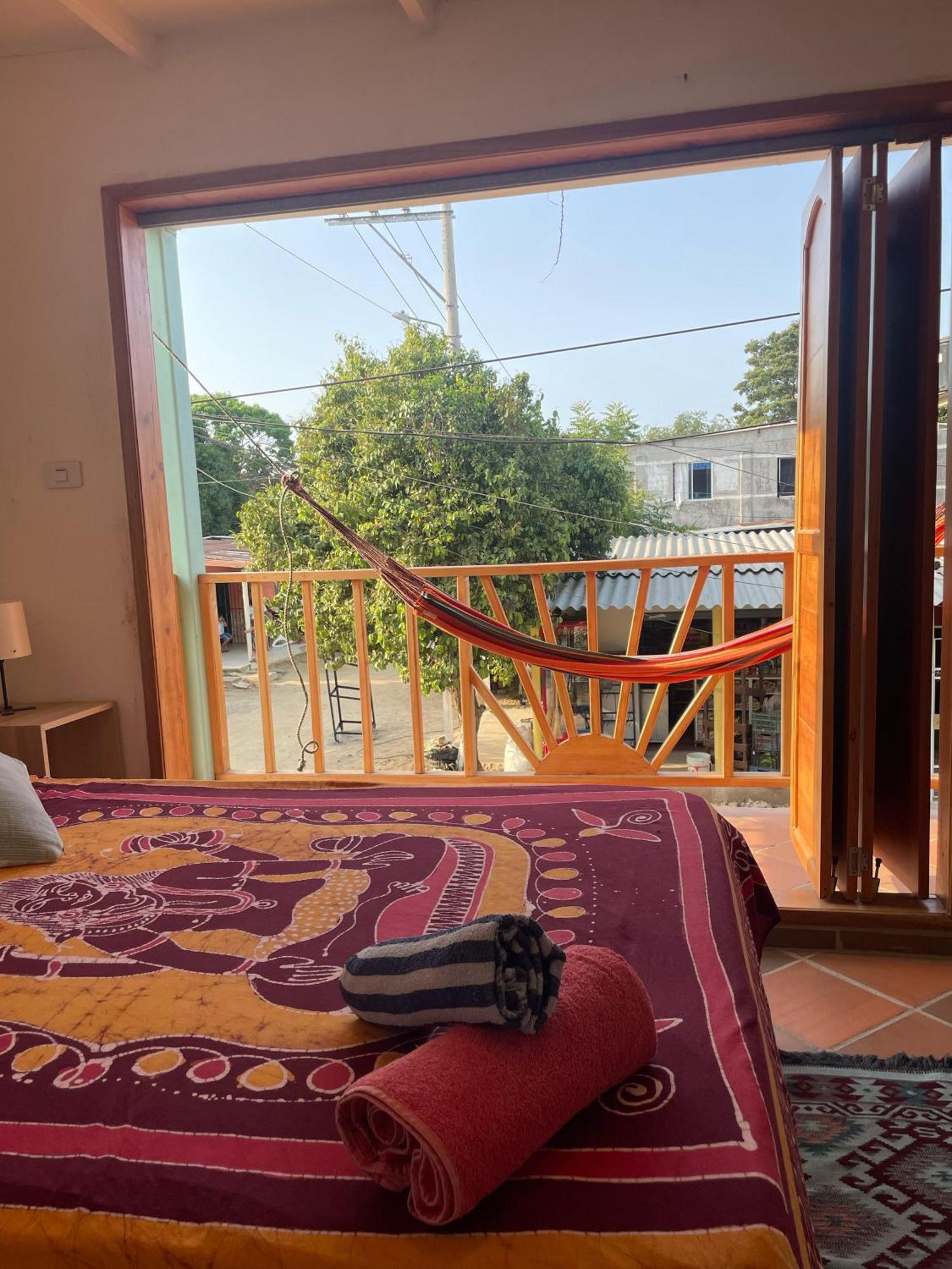 Sistarasta Hotel Palomino Kültér fotó